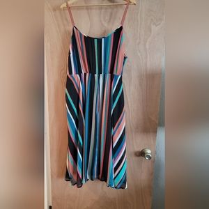Torrid Flowy Pleated Chiffon Midi Size 2
